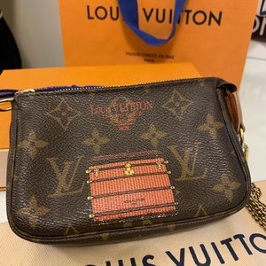 Louis Vuitton Mini Pochette -Trunk Monogram